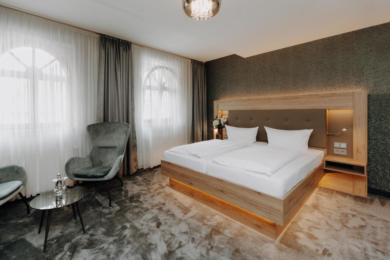 Hotel Schwarzer Adler Stendal Extérieur photo